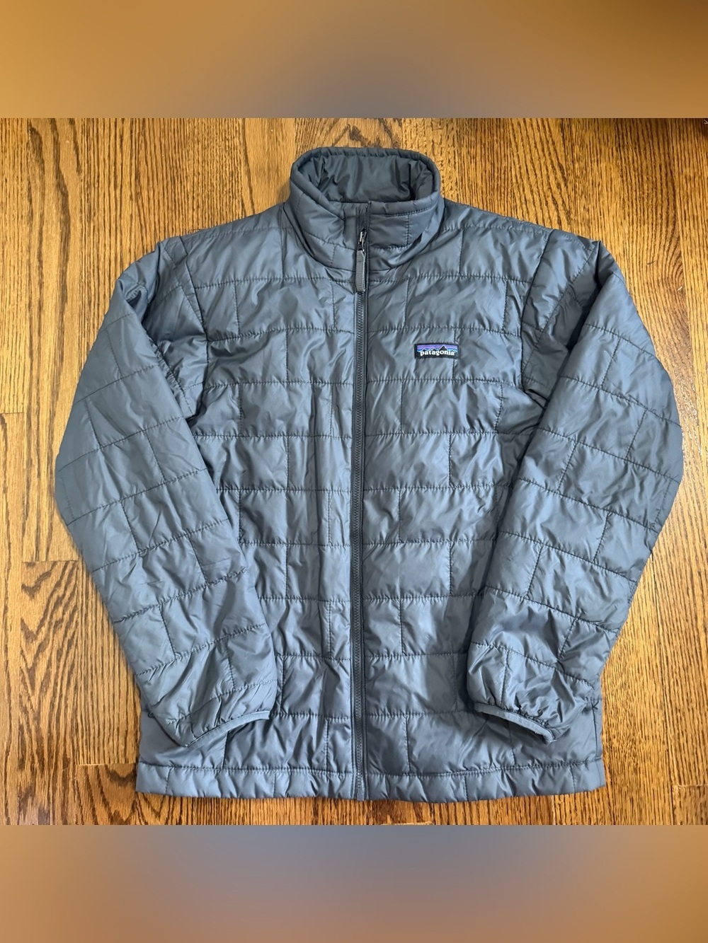 Patagonia Boys Dark Gray Quilted Down Jacket Size Large